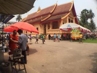 โรงแรมซันบีม เวียงจันทน์ ภายนอก รูปภาพ